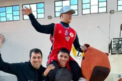 Alejo «Pepei» Urquía en el 1.er Torneo Regional de Básquet