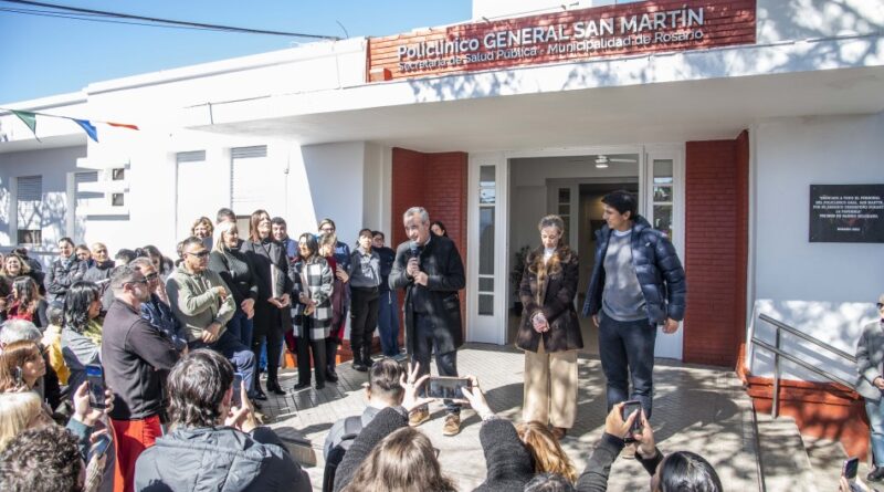 Inauguración de la ampliación del Policlínico San Martín (Chubut 7145)
